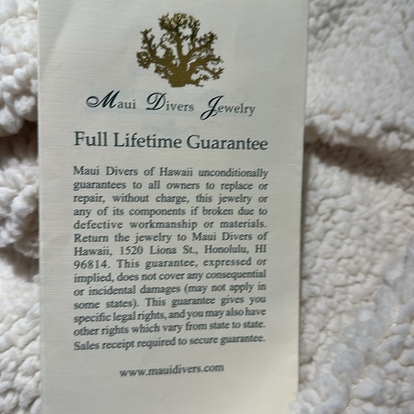 14k Gold Open heart diamond ring - Picture 4 of 6